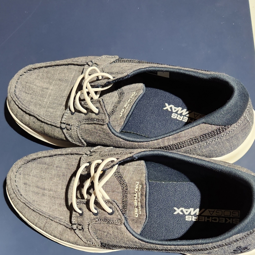 SKECHERS GOGA MAX SHOES - Picture 6 of 6